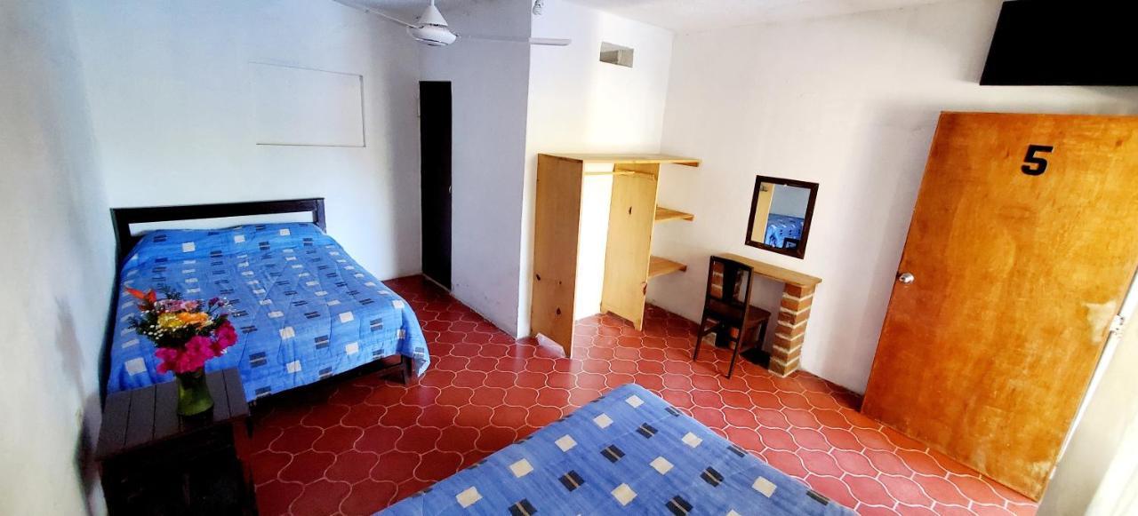 Hotel Oasis Melaque 圣帕特里西奥梅拉克 外观 照片