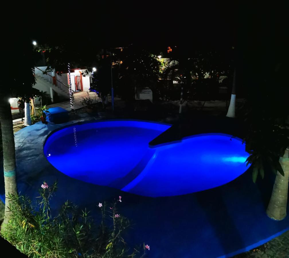 Hotel Oasis Melaque 圣帕特里西奥梅拉克 外观 照片