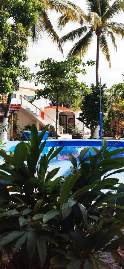 Hotel Oasis Melaque 圣帕特里西奥梅拉克 外观 照片